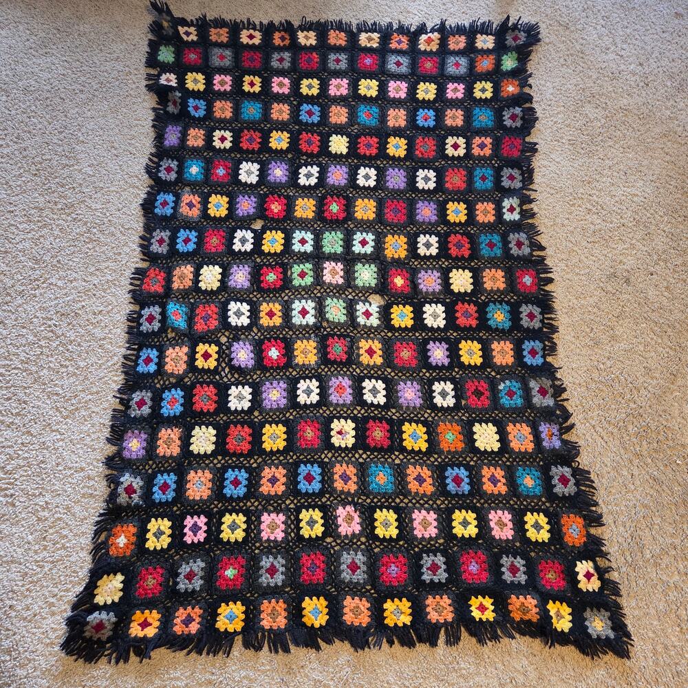 Vintage Handmade Granny Square Crochet Afghan Throw Blanket Roseanne Style